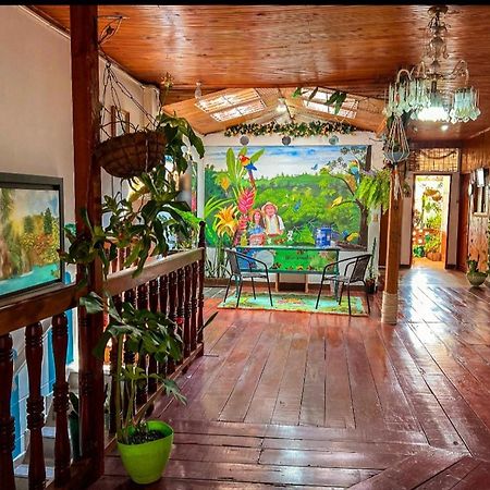 Casa Madre Tierra Src Bed & Breakfast Санта Роса де Кабал Екстериор снимка
